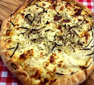 Pizza Fugazzeta